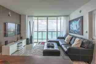 1800 N Bayshore Dr #2209 - Photo 1 of 1
