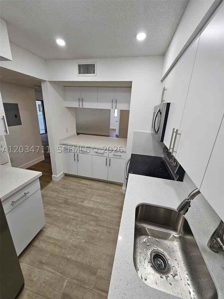 19800 Sw 103rd Ct #201 - Photo 2 of 28