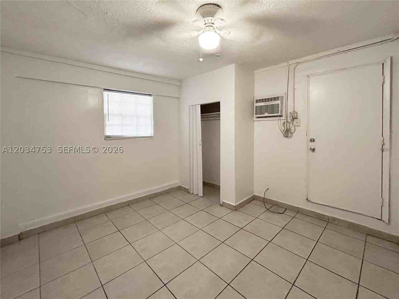 1079 Nw 112th Ter #2 - Photo 5 of 8
