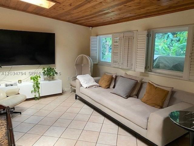 4427 Sw 16th St - Photo 6 of 18