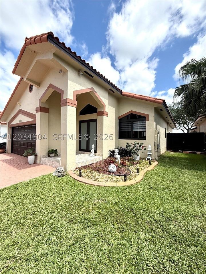 8731 Nw 153rd Ter - Photo 3 of 25