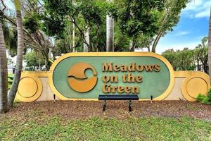 featured image of 1707 Meadows Cir W #1707