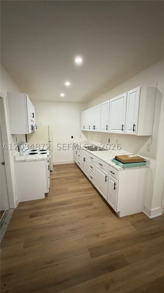 1236 Nw 4th Ave #6 - Photo 4 of 8