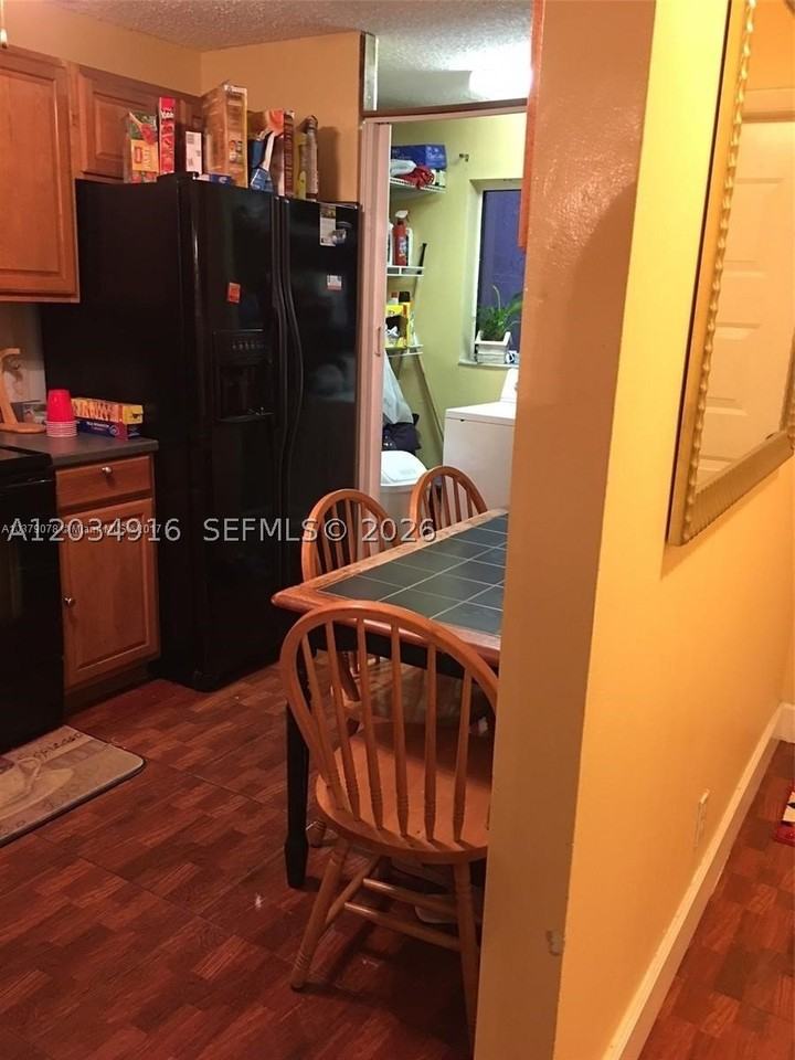 9511 Nw 14th Ct #213 - Photo 6 of 9