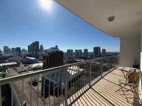 1750 N Bayshore Dr #3010 - Photo 1 of 1