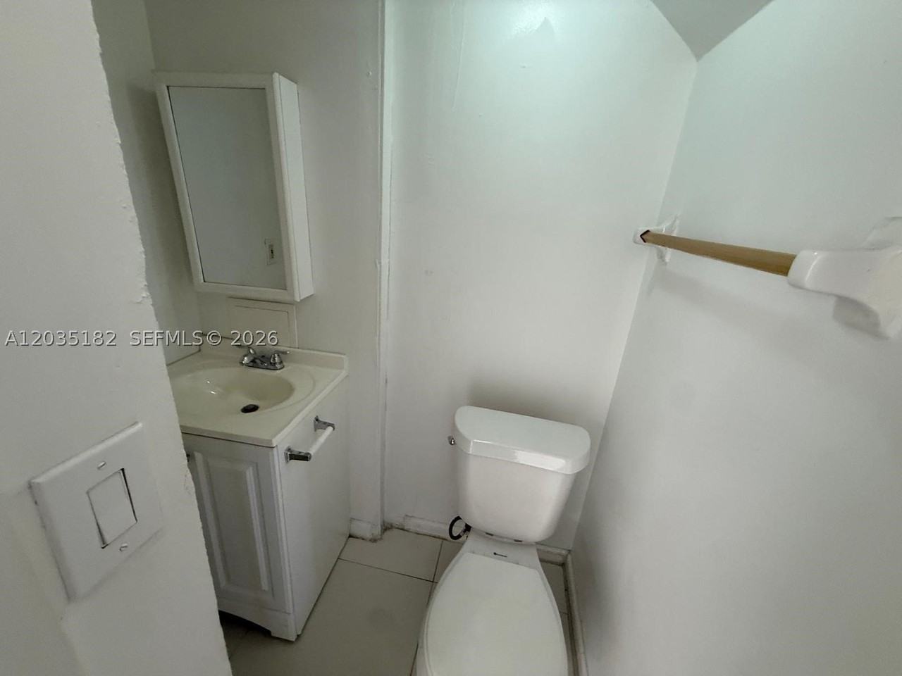 5611 W 25th Ct #10A - Photo 6 of 13