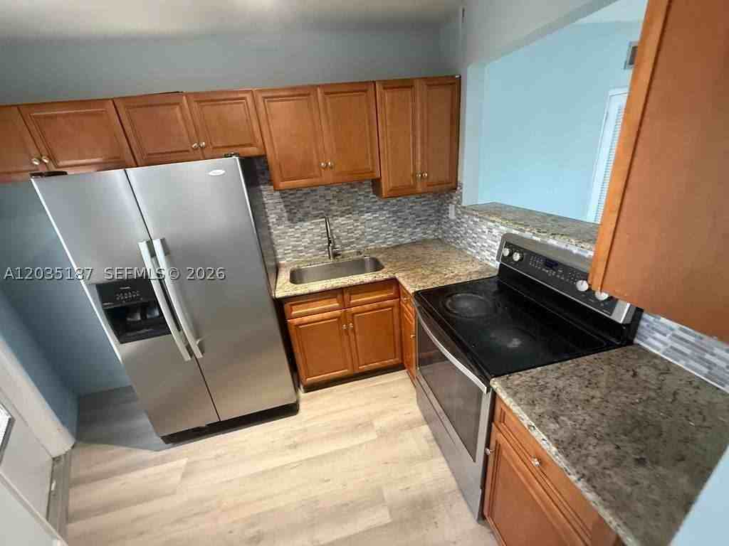 1663 Ne Miami Gardens Dr #238