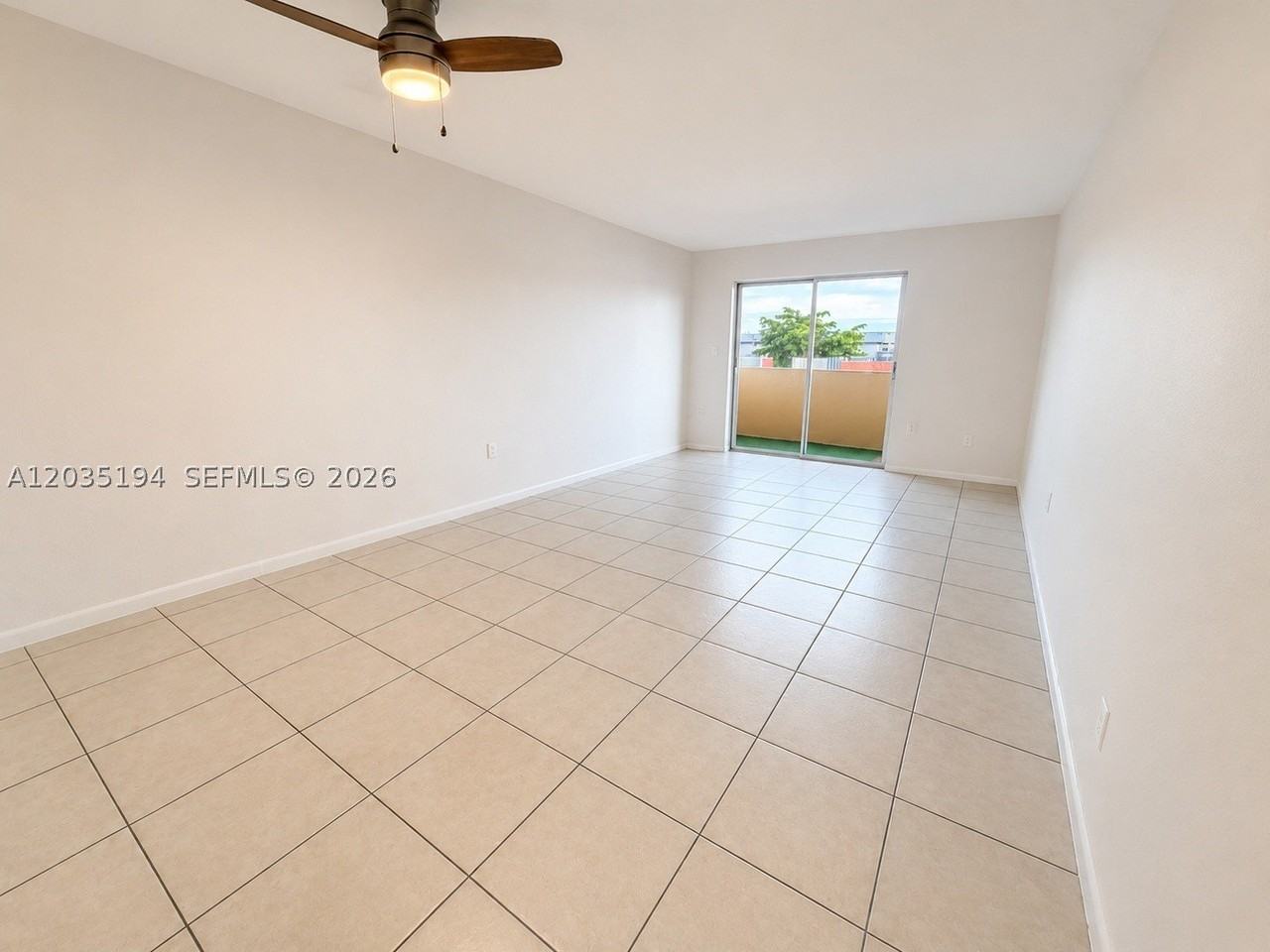 525 Nw 72nd Ave #407 - Photo 2 of 9