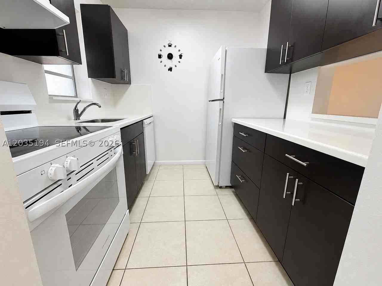 525 Nw 72nd Ave #407 - Photo 3 of 9