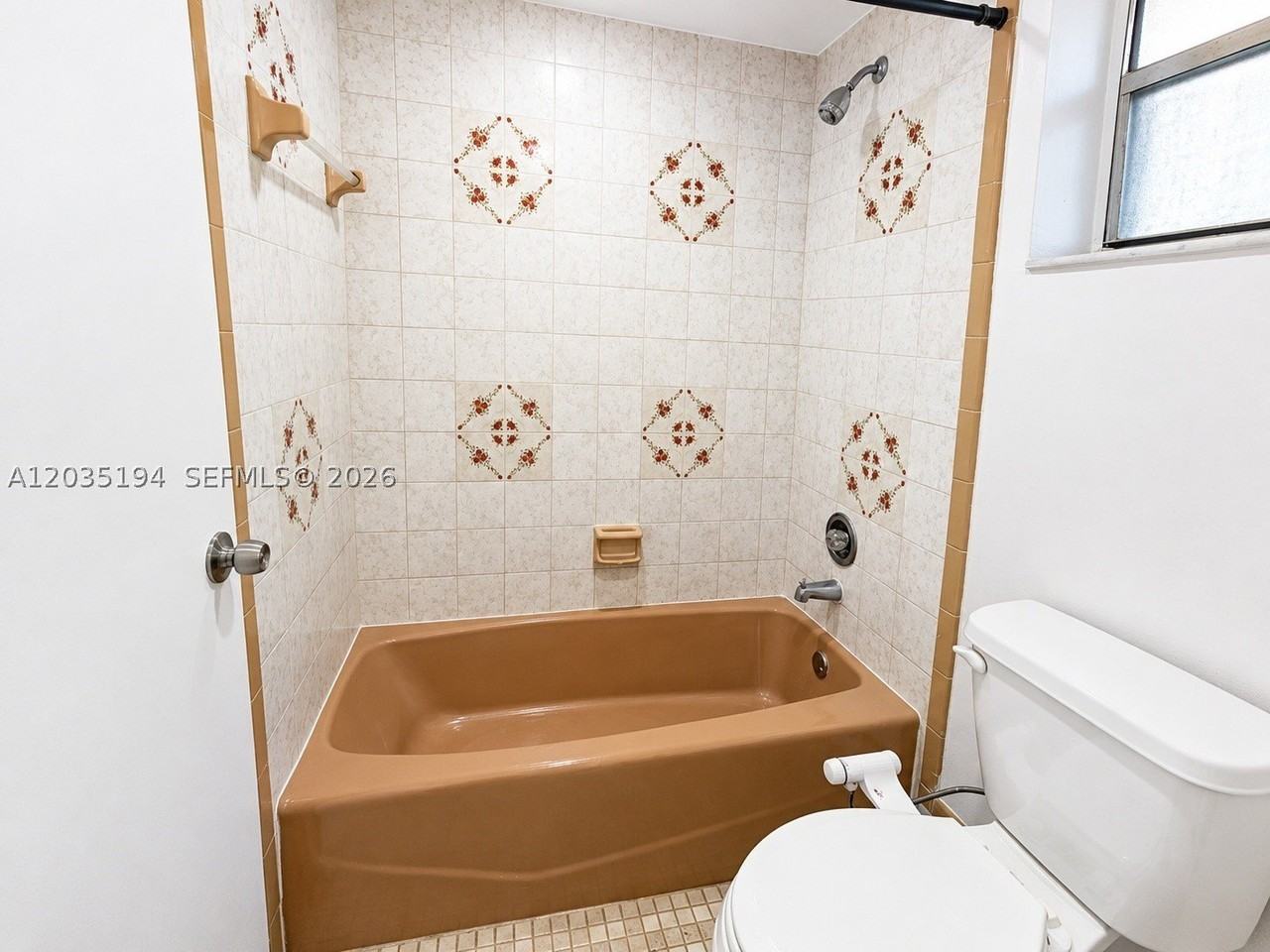 525 Nw 72nd Ave #407 - Photo 6 of 9