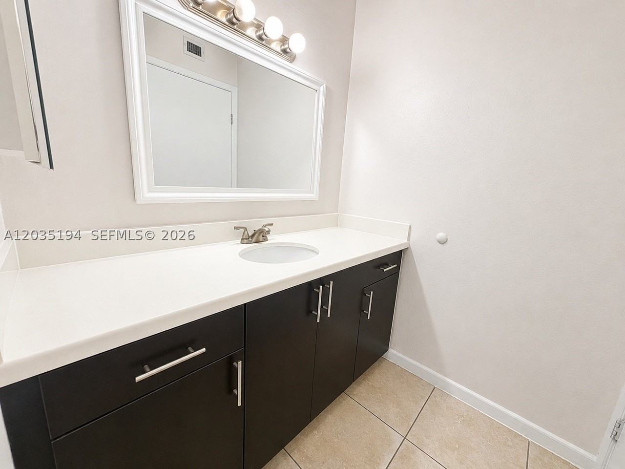 525 Nw 72nd Ave #407 - Photo 7 of 9