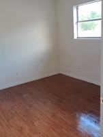 featured image of 14409 Pine St #4