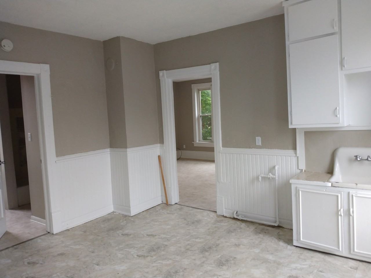 2145A S 15th St #1 - Photo 3 of 11