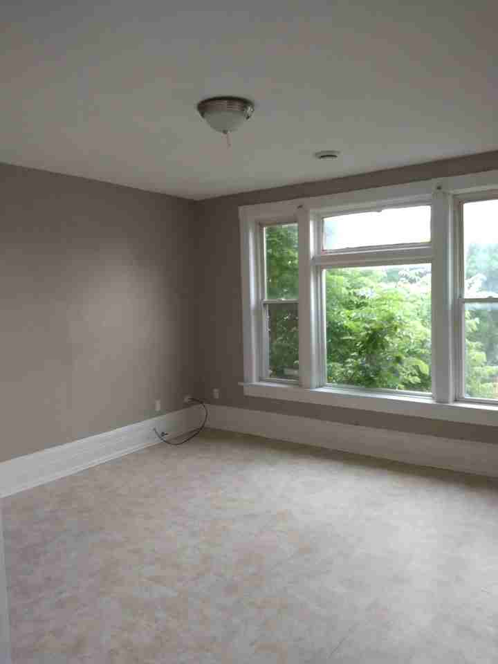 2145A S 15th St #1 - Photo 4 of 11