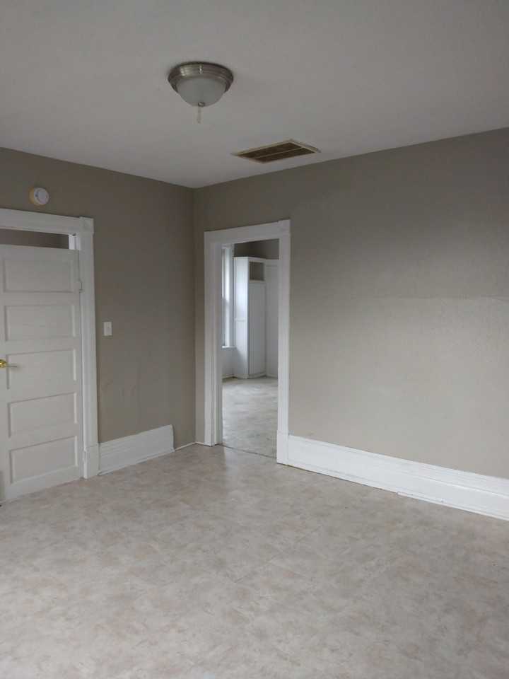 2145A S 15th St #1 - Photo 6 of 11