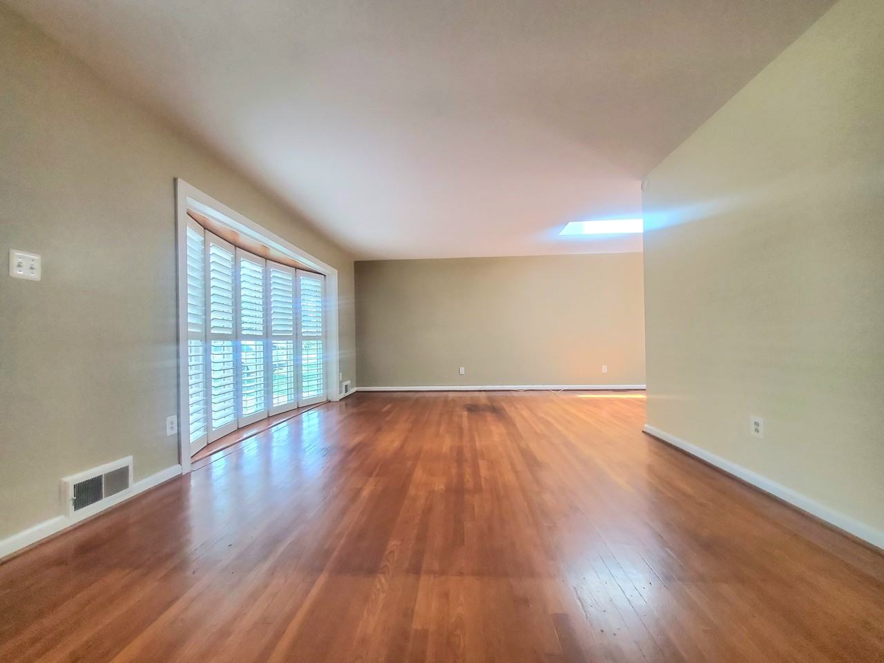 4517 Mayfield Dr #1 - Photo 7 of 50