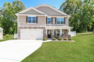 310 Sawyer Ln N - Photo 1 of 1