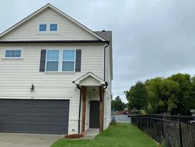 512 Main St #1 - Photo 1 of 1