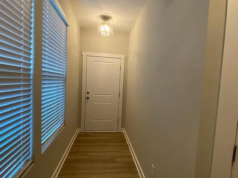 512 Main St #1 - Photo 3 of 22