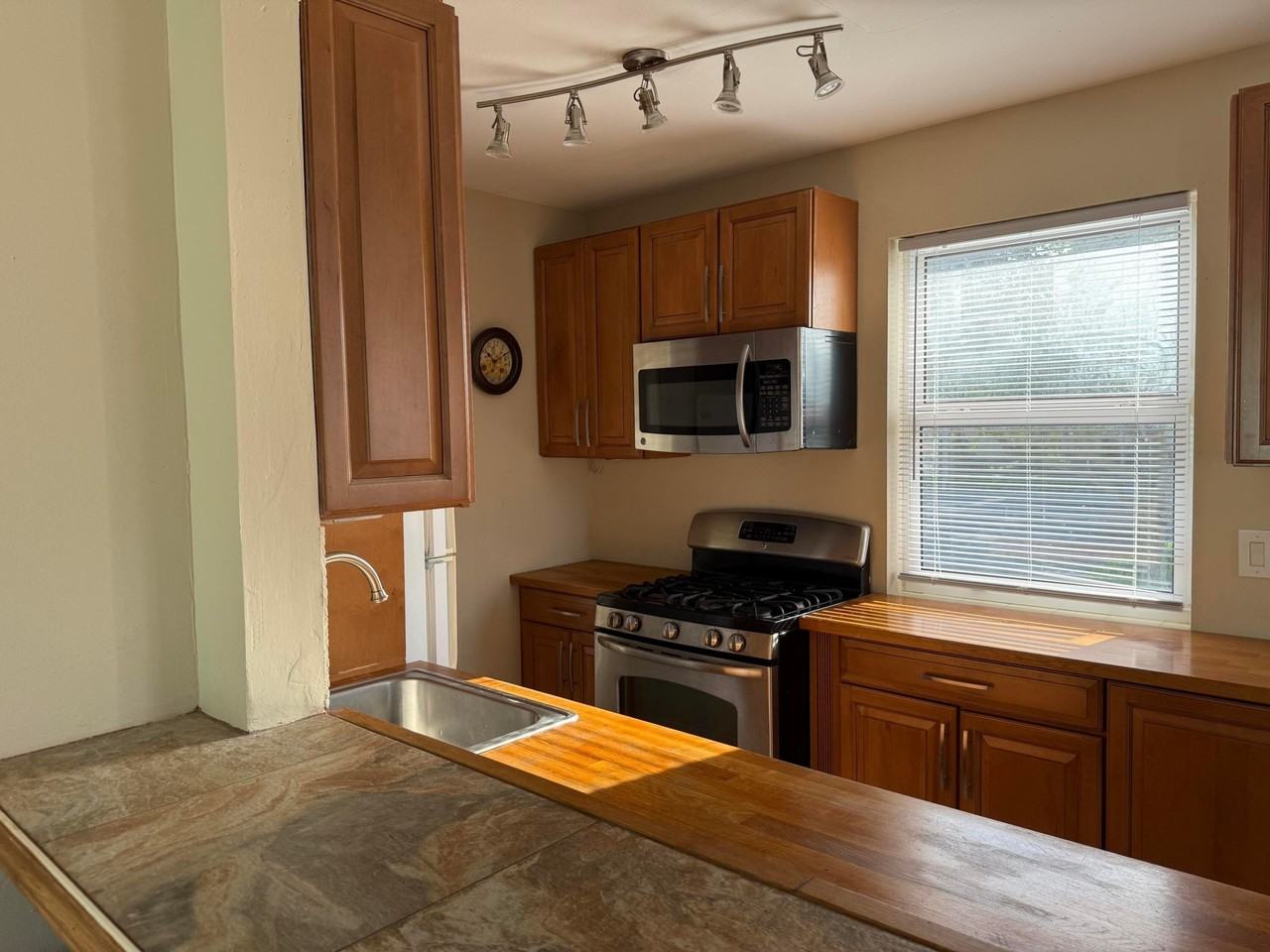 15 N Ocean Breeze #3 - Photo 7 of 15