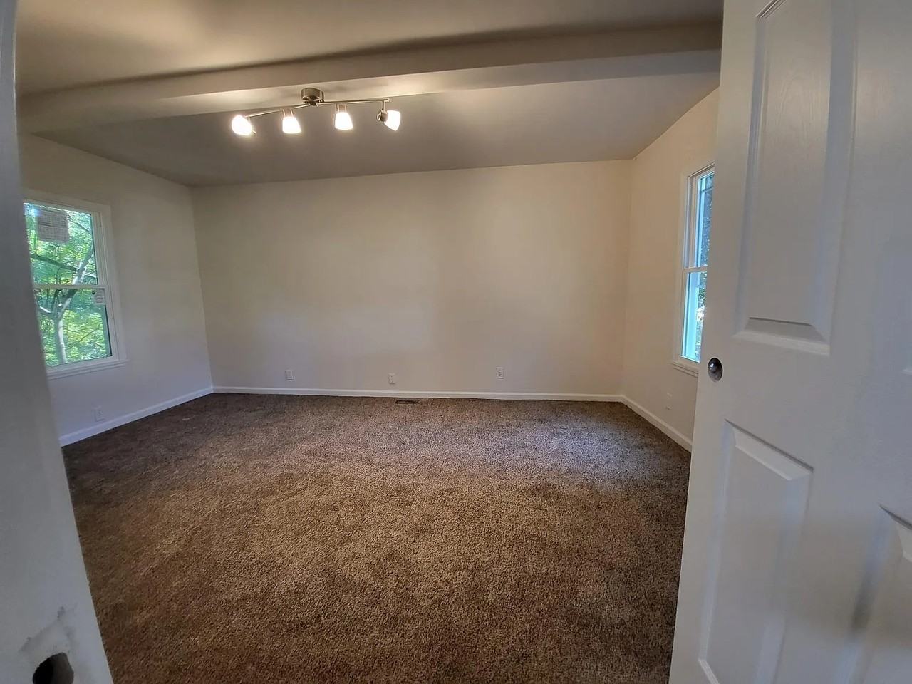 108 Georgia Belle Ave #1 - Photo 6 of 12