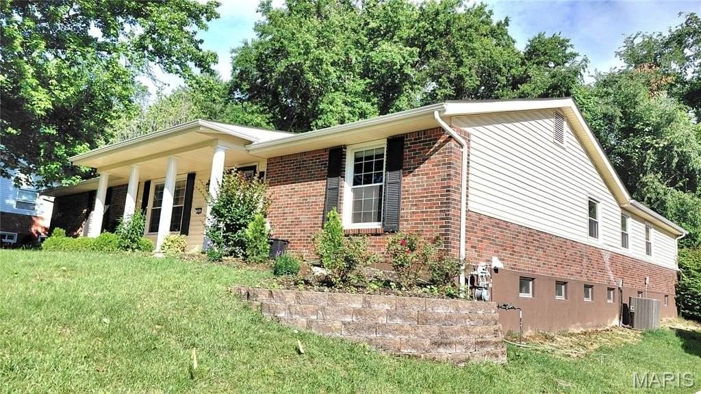 874 Hollyridge Dr - Photo 2 of 28