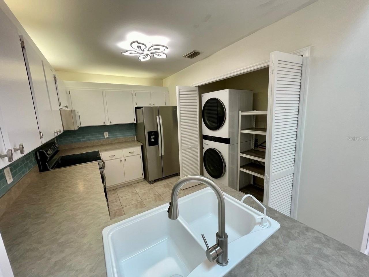 3300 Loveland Blvd #1602 - Photo 7 of 14
