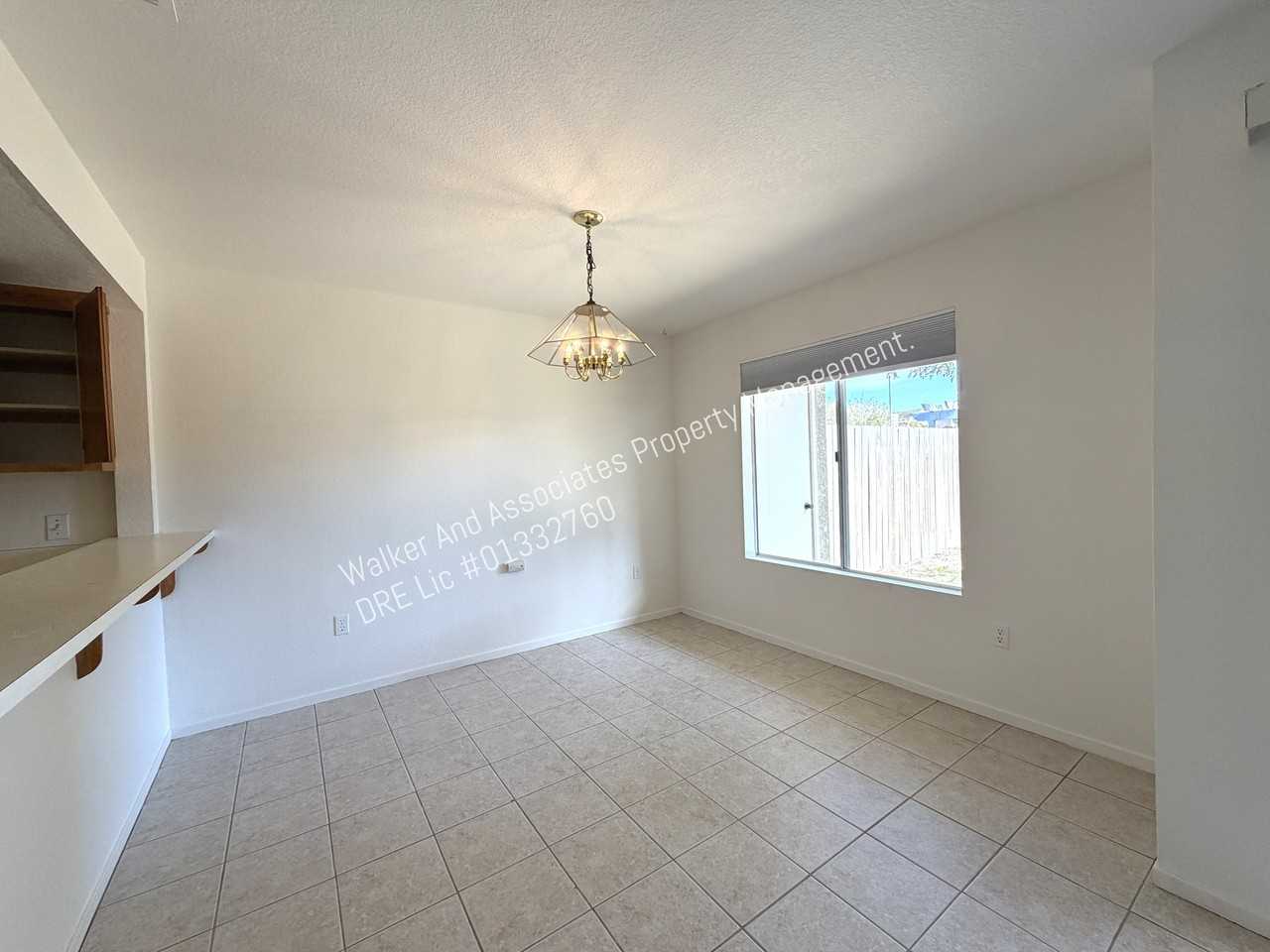 170 Goodwin Rd #1 - Photo 3 of 10
