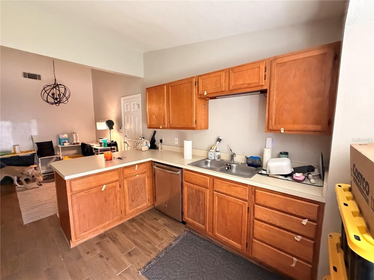 439 Nw 50th Blvd - Photo 5 of 14