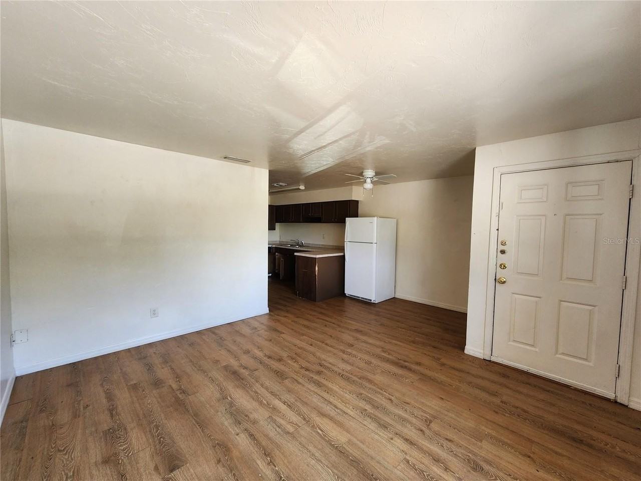 719 Sw 70th Ter #5 - Photo 2 of 14