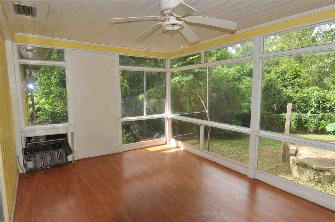 1410 Nw 7th Rd - Photo 7 of 35