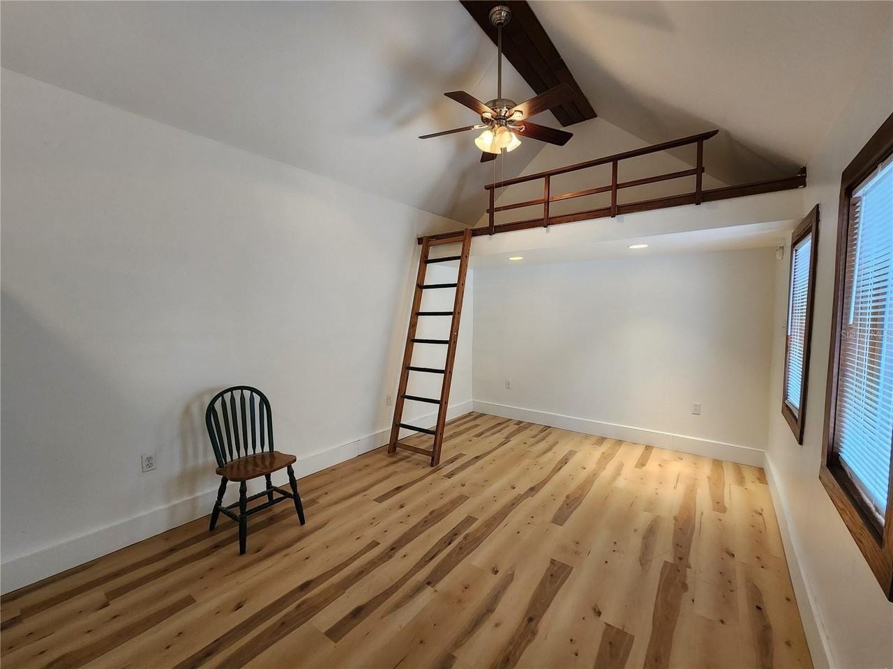 120 Se 7th St #5 - Photo 7 of 26