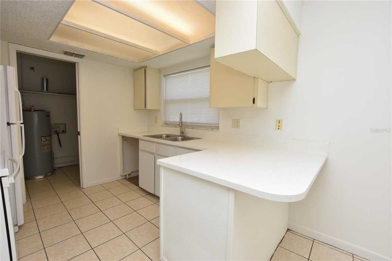 1019 Buccaneer Dr - Photo 2 of 20