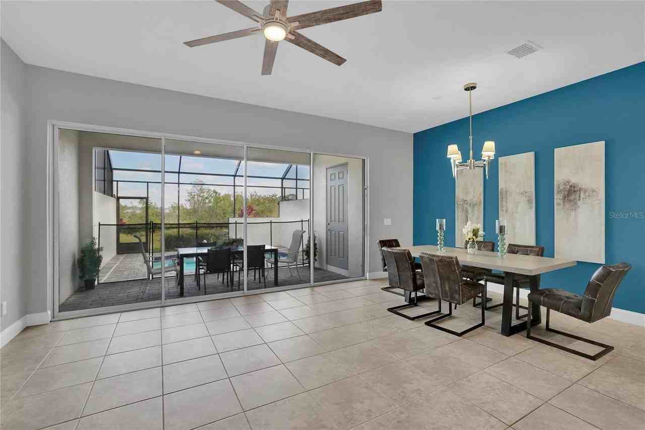 486 Captiva Dr - Photo 6 of 11