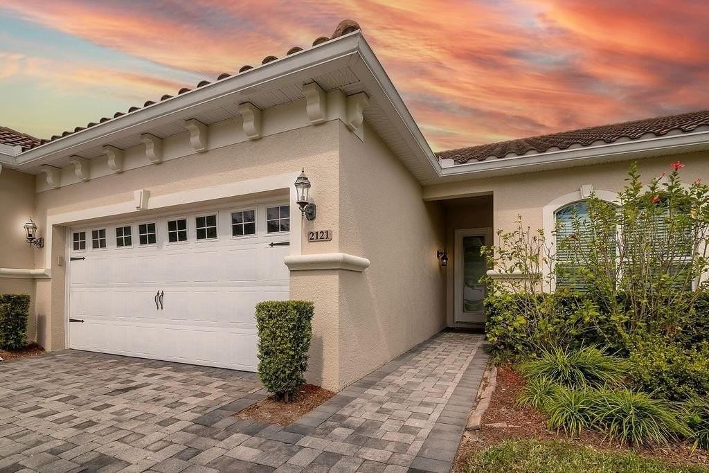 2121 Painter Ln