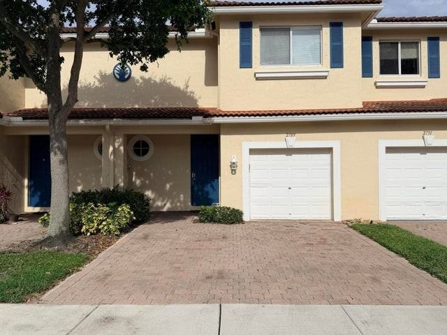2789 South Evergreen Circle - Photo 2 of 8