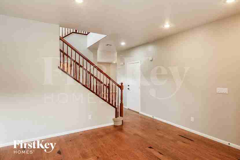 3404 Catherine Mermet Ave - Photo 2 of 15