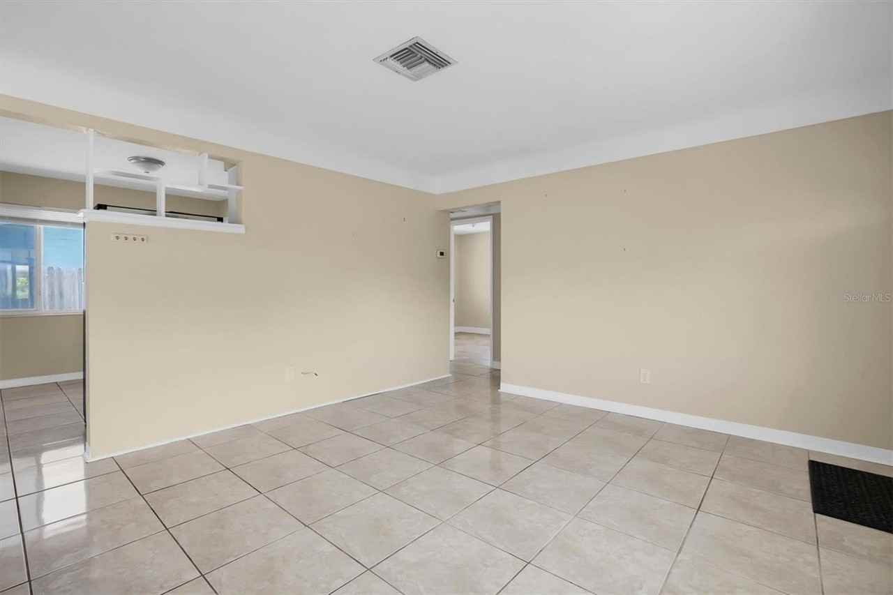 430 55th St N - Photo 4 of 26