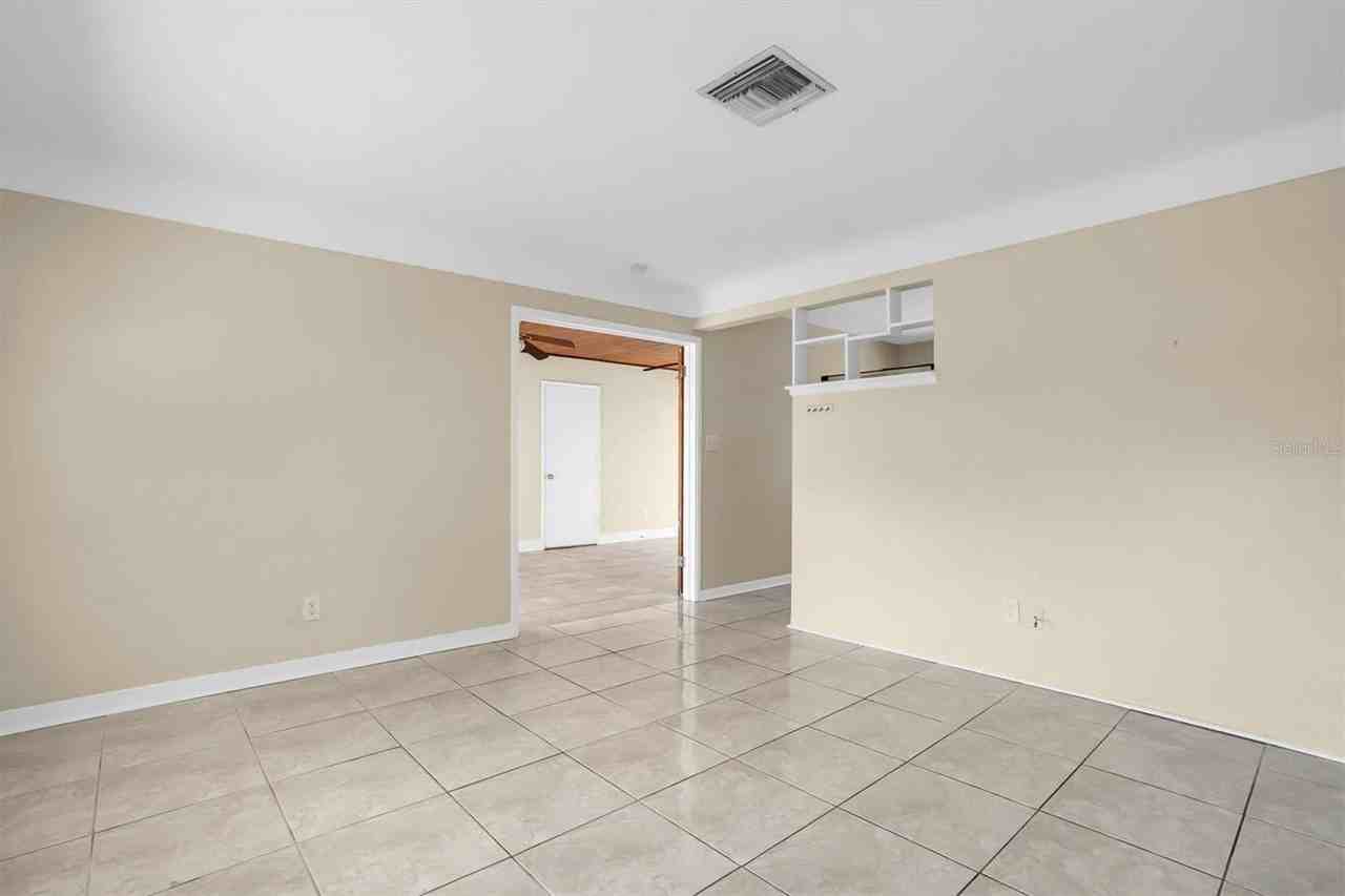 430 55th St N - Photo 5 of 26