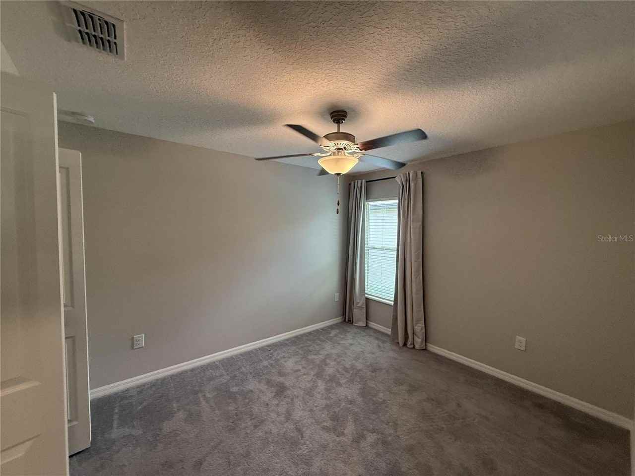 14906 Imperial Purple Ln - Photo 7 of 25