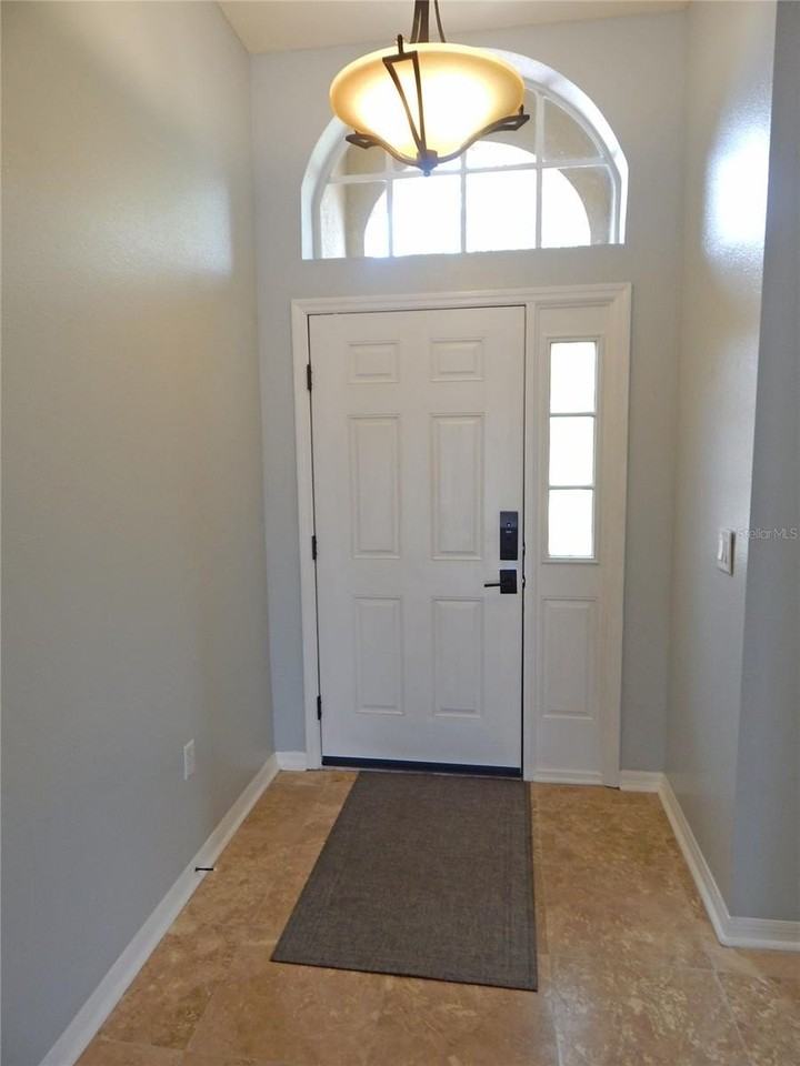 6367 Bridgecrest Dr - Photo 2 of 32
