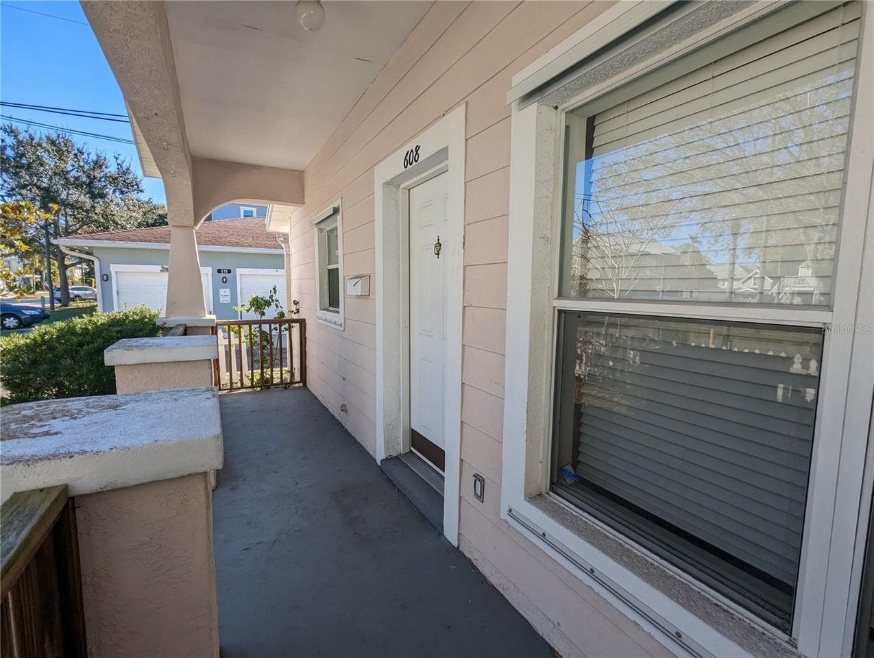 608 9th Ave N - Photo 3 of 18