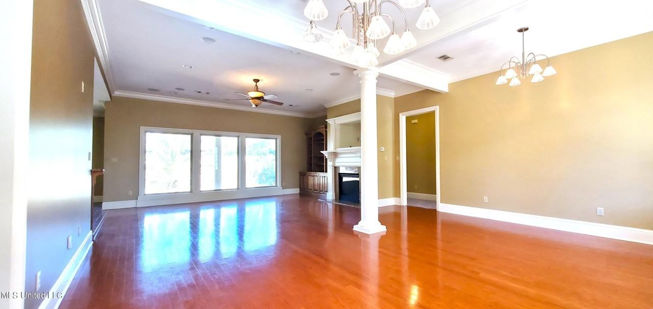 2521 Promenade Blvd - Photo 2 of 23