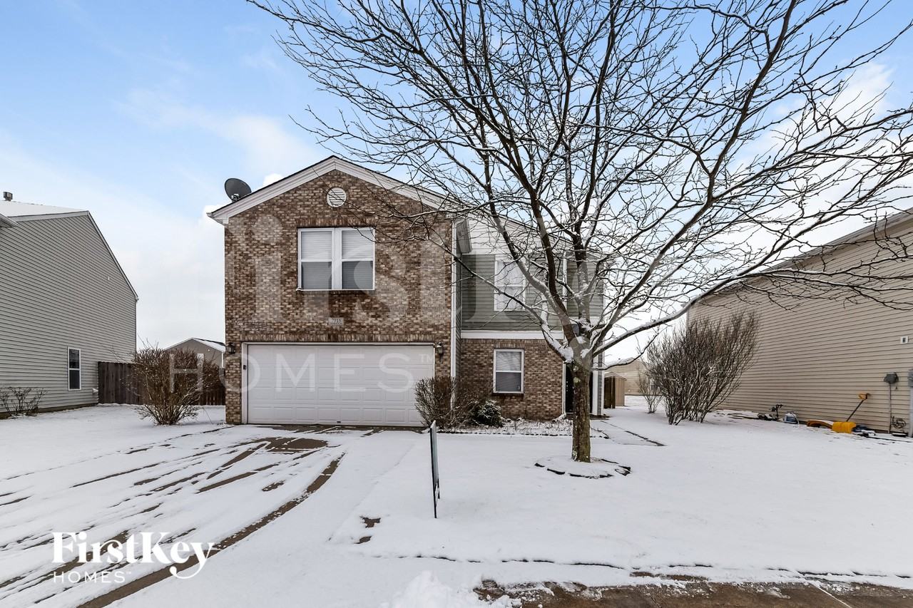 7915 Caraway Pl