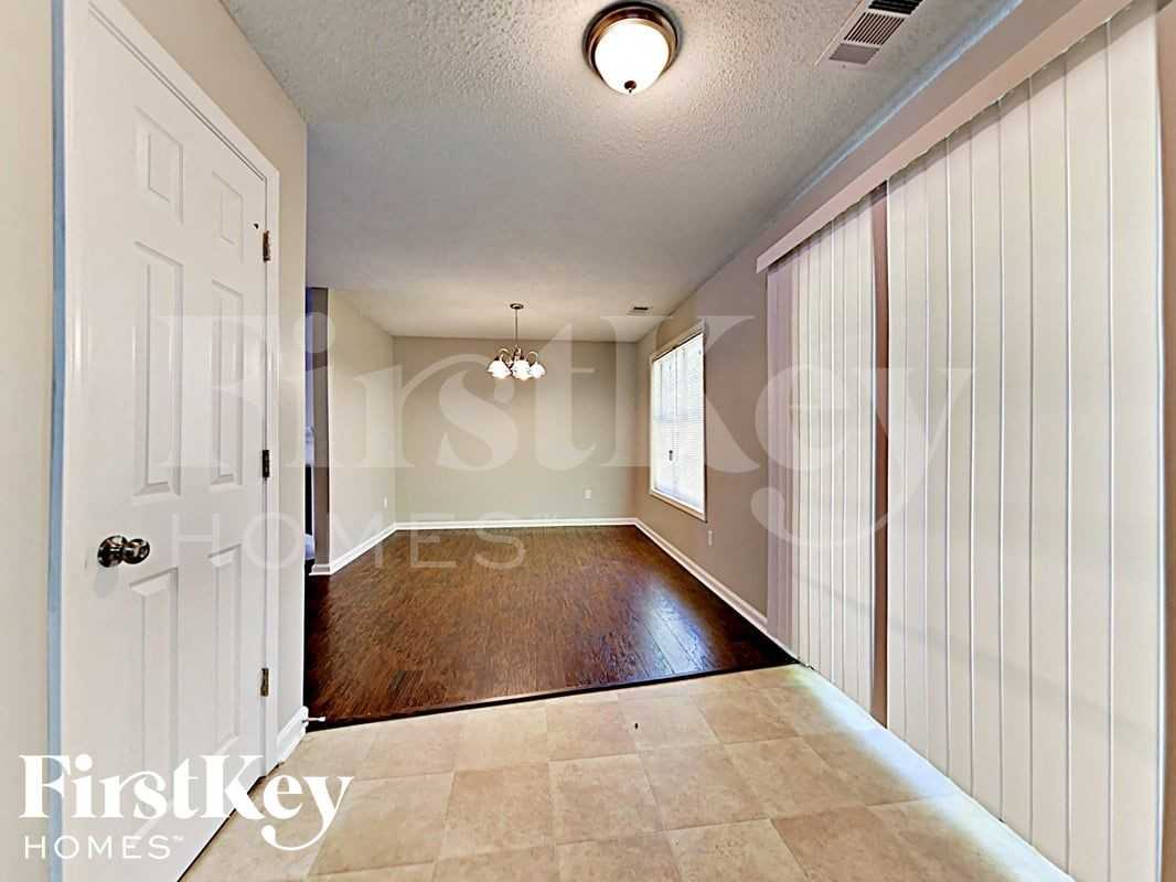 6958 Mahonia Pl - Photo 6 of 17