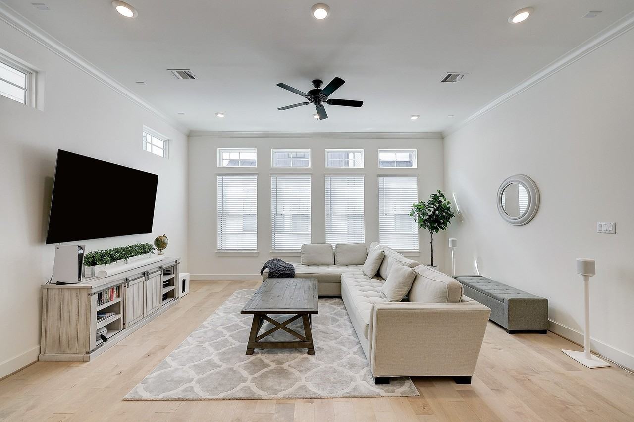 2015 Lou Ellen Ln - Photo 6 of 19