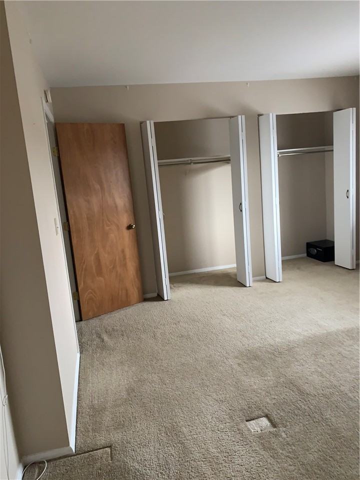 6074 Norwell Dr - Photo 2 of 14