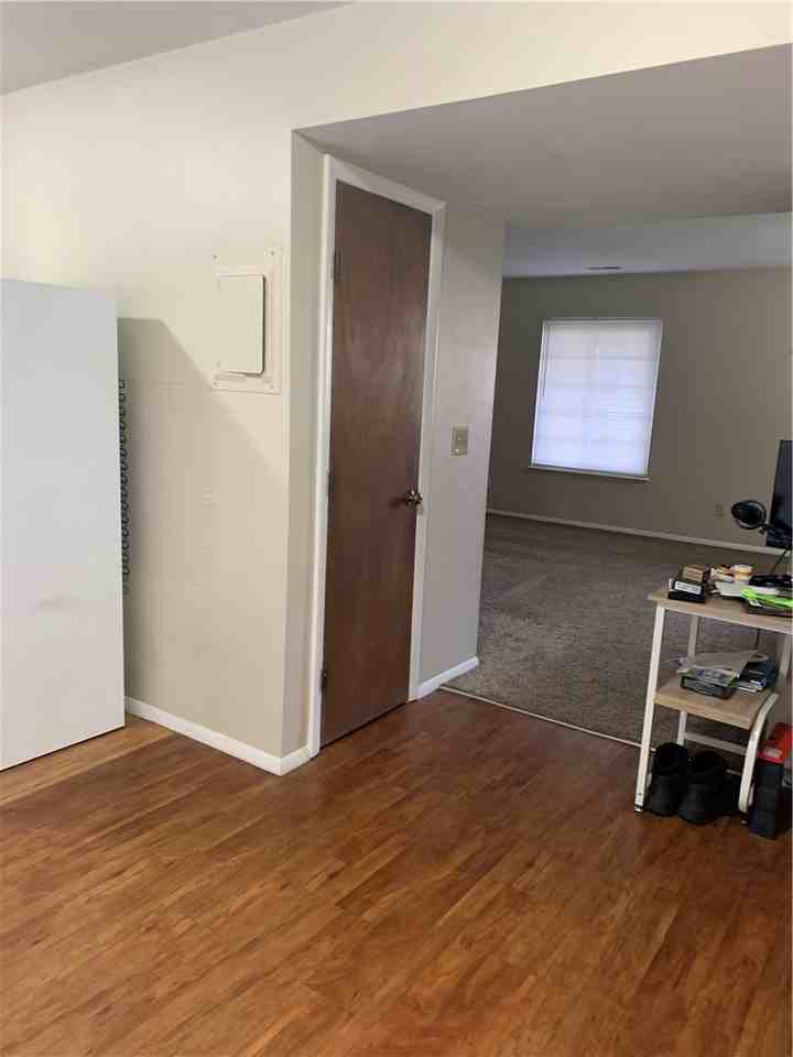 6074 Norwell Dr - Photo 3 of 14
