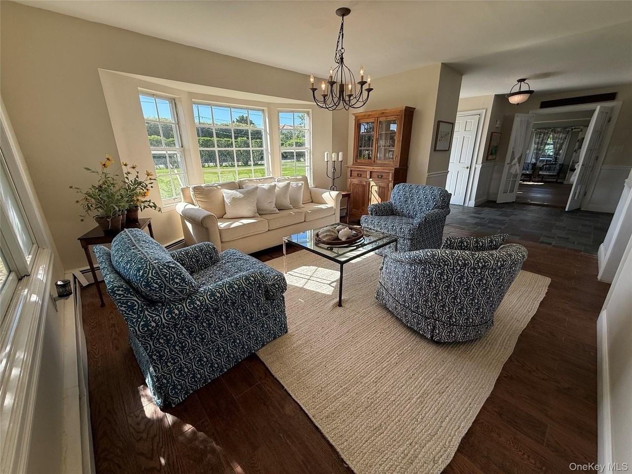 250 Oneck Ln - Photo 7 of 33