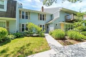 featured image of 48 Homestead Village Dr